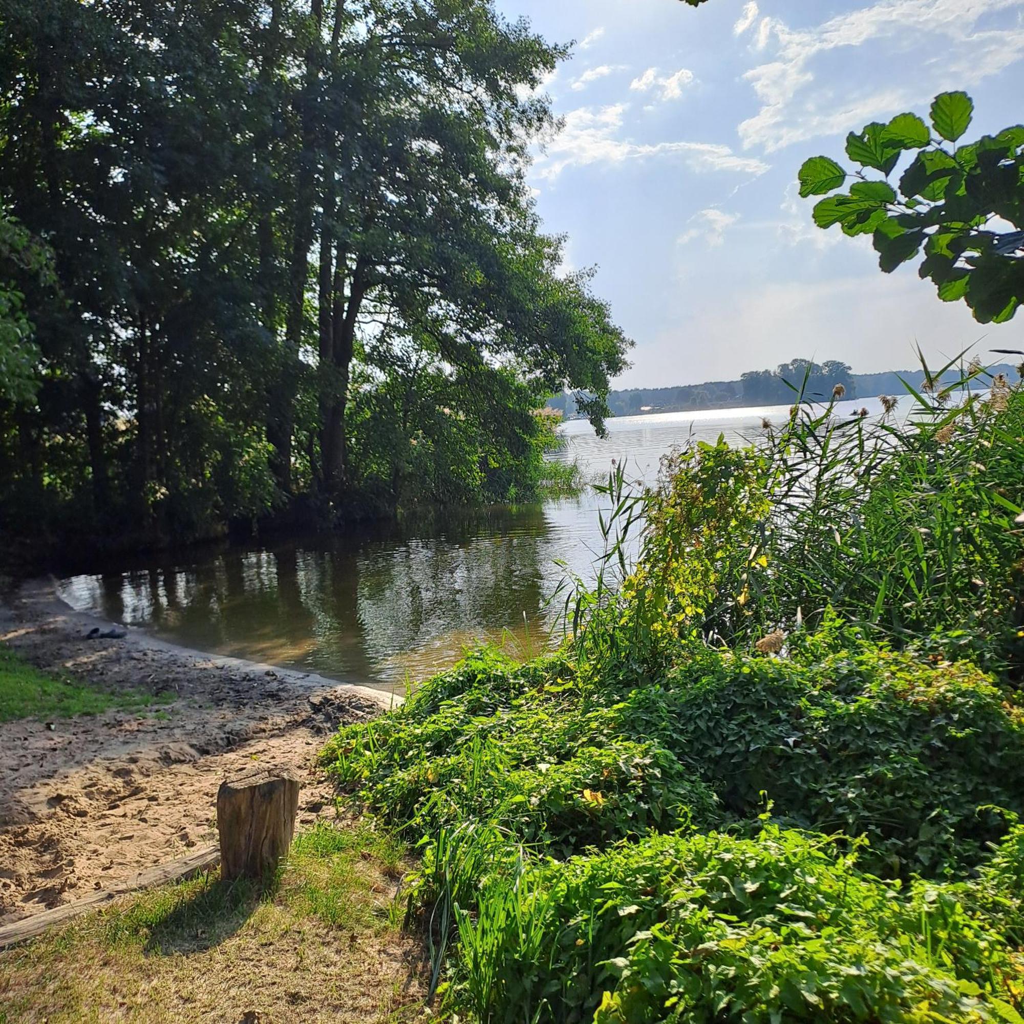 Haeuschen Am Waldrand Villa Teupitz Buitenkant foto